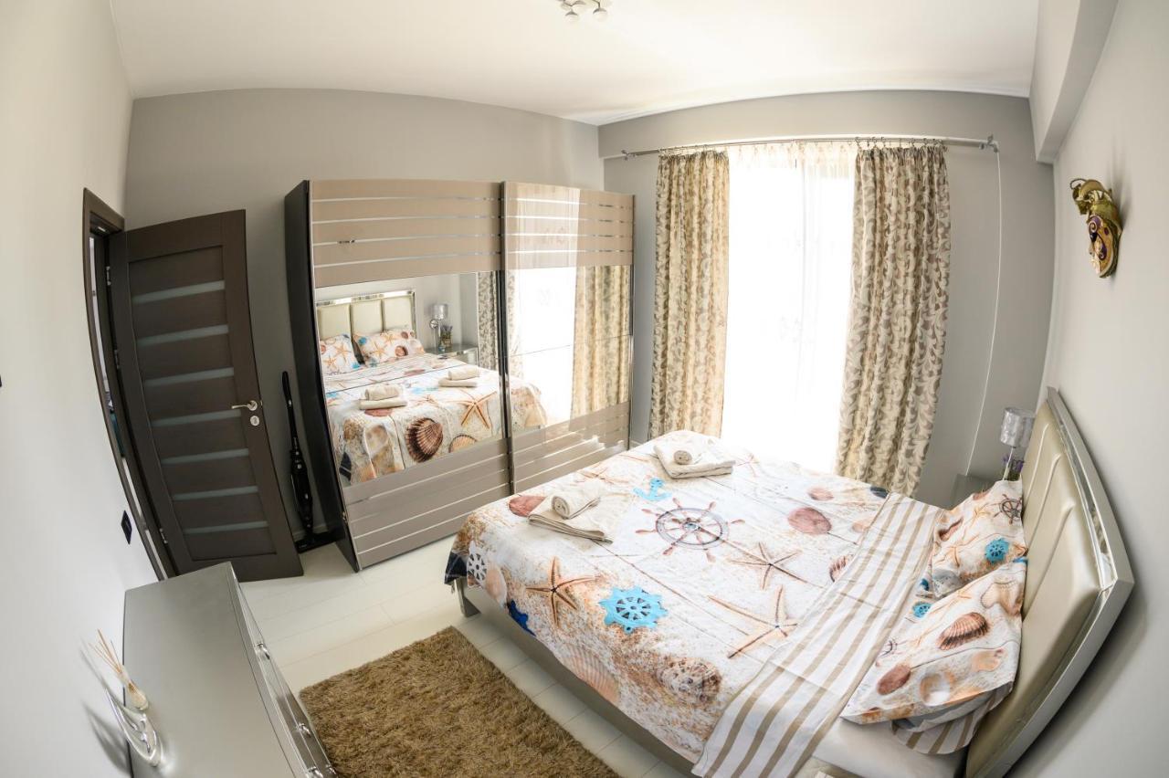 The Captain'S Home - Mamaia Nord Navodari Exterior photo